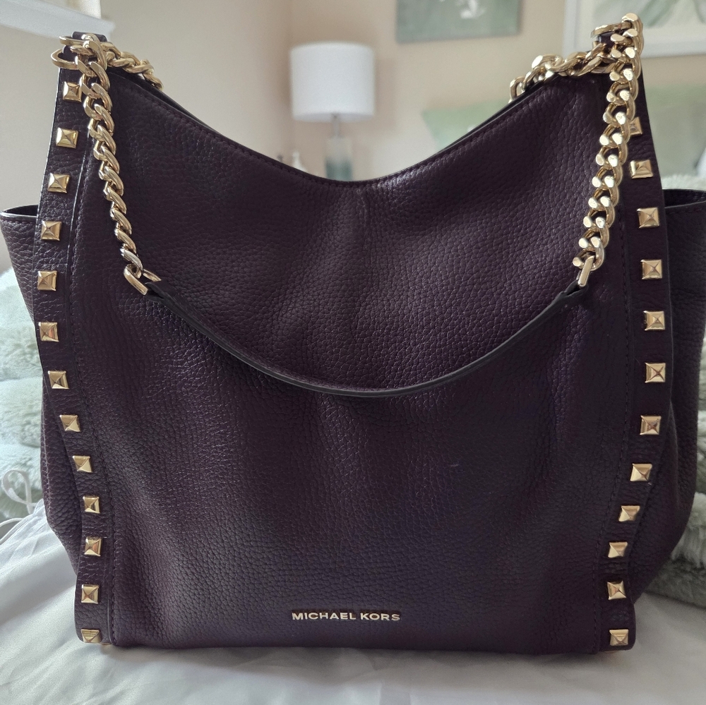 Michal Kors Studded Leather Shoulder Bag. Beautiful PURPLE!